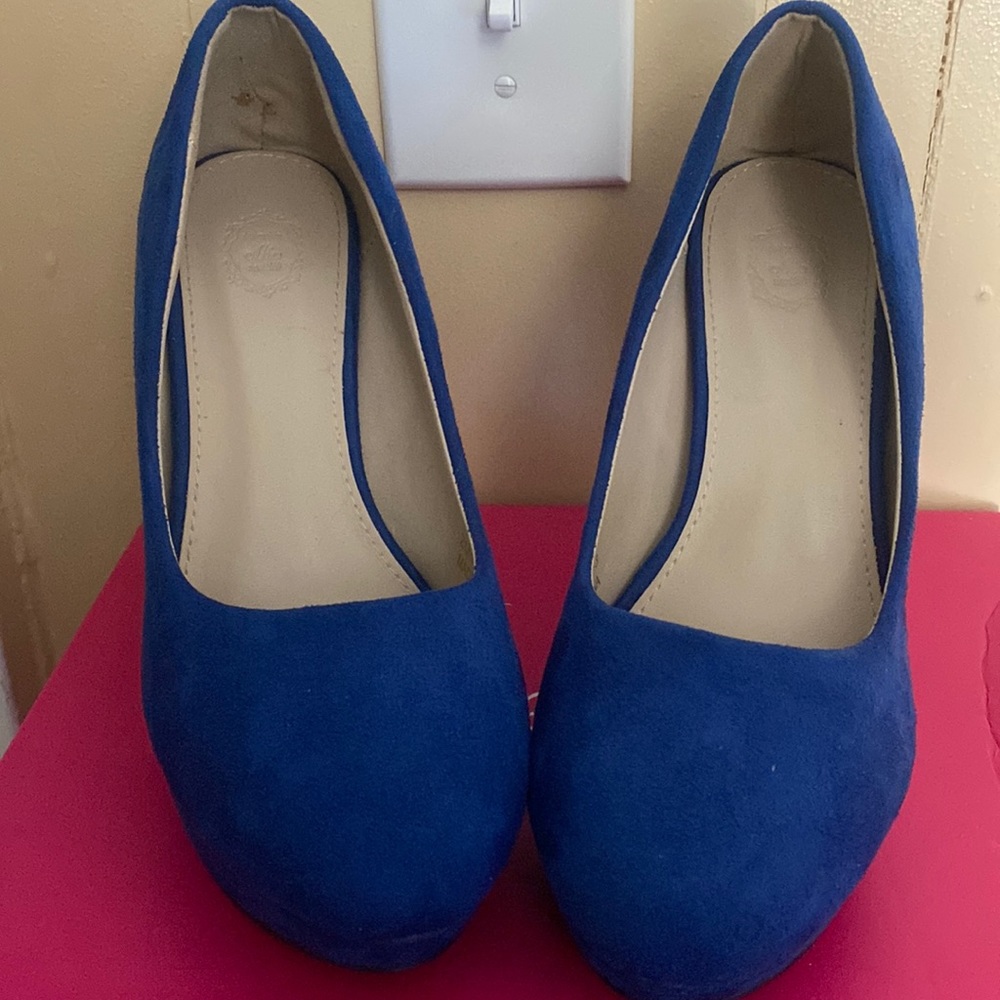 Designed by Olh’o since 2000 Suedette  royal blue platform heels